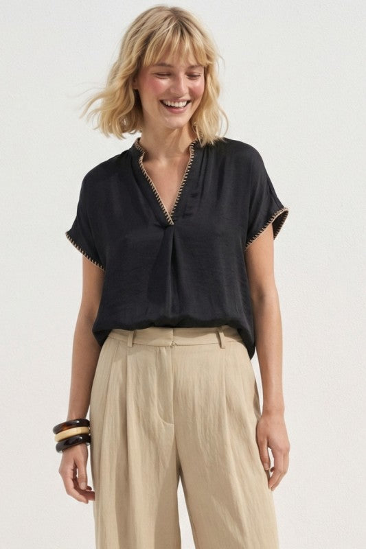 Reese Blouse (2 colors)