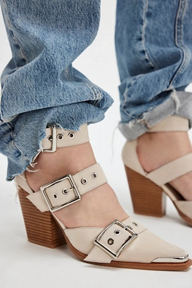 Blaze Heels (2 colors)