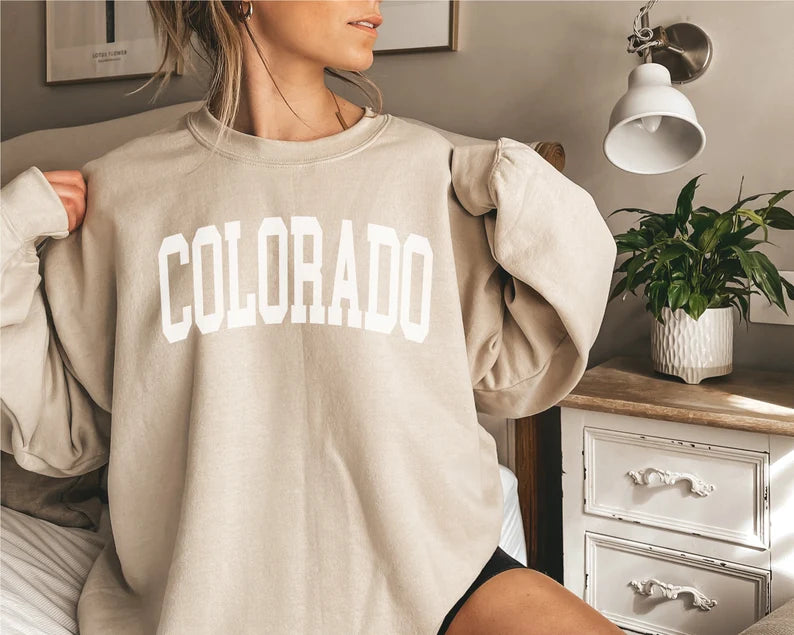 ★韓国人気★LOOKPLE★LOOK GRAPHY COLORADO SWEATSHIRT Colorado Sweatshirt (8 colors) – Meridian