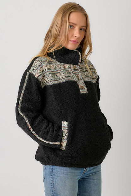 Mixed Fleece Pullover