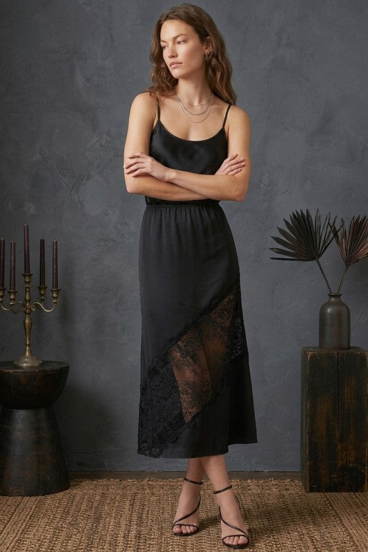 Lizza Lace Skirt