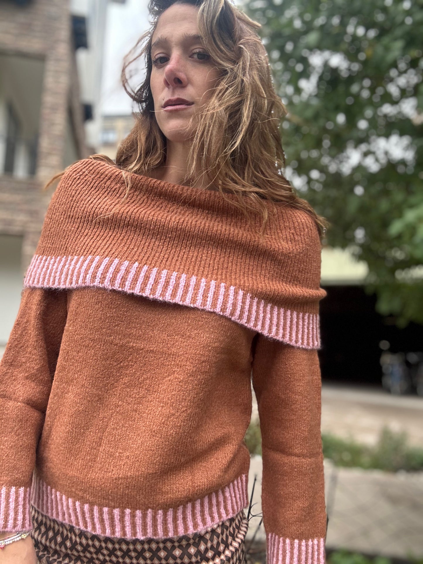 Raya Sweater (2 colors)